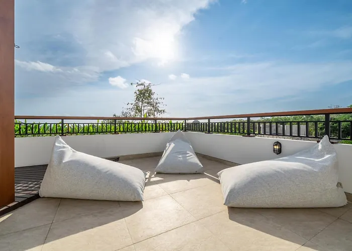 One Palm Villa