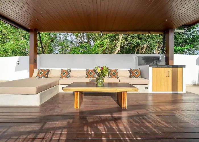 One Palm Villa